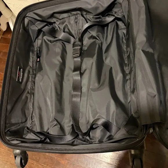 Tumi Vapor International Carry On Spinner Case Hard Shell Luggage 22” 28001CNT - Picture 8 of 11